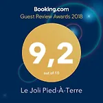 Le Joli Pied-À-Terre